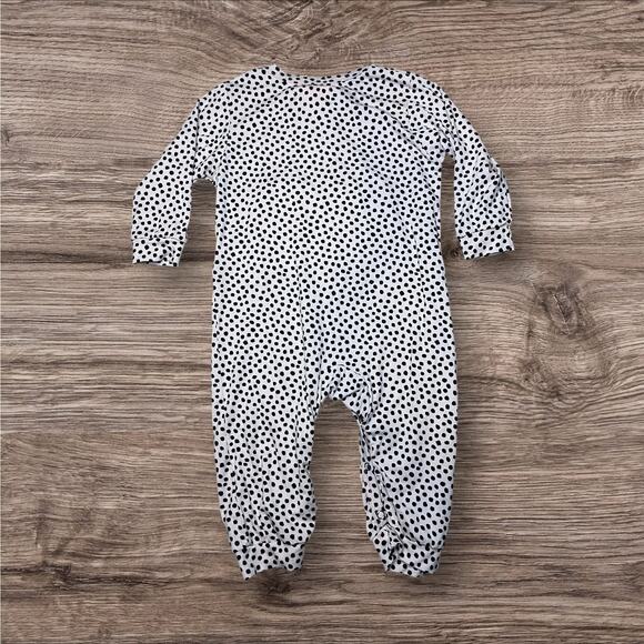 BANGBANG COPENHAGEN - FLUFFY HEART SPOTTY
ROMPER - Picture 2 of 3